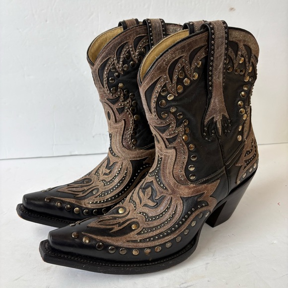 Corral Boots Shoes - CORRAL Women's Black Distressed Overlay Studded Short Boot Snip Toe Black 9